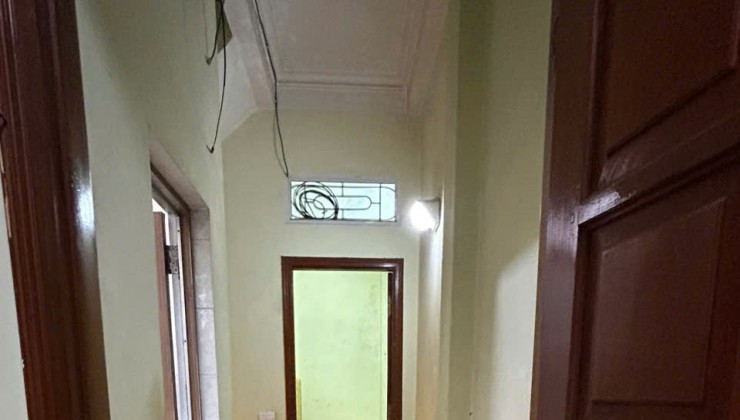 Cho thuê nhà  nguyên căn ngõ 2 Hà Trì, 40m x 4 tầng 3 wc 4 ngủ, 13Tr - ở nhóm đi làm, hộ GĐ